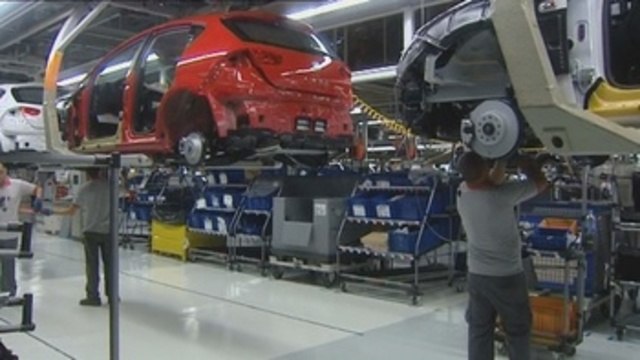 El COVID paraliza el trabajo de 562.900 ocupados y destruye 285.600 empleos