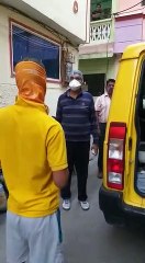 एक साबुन ऑनलाइन आर्डर कर निगम की सुविधा का बनाया मजाक, लगवायी उठक बैठक