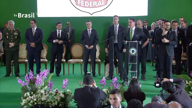 Juez brasileño ordena investigar acusaciones de exministro Moro contra Bolsonaro