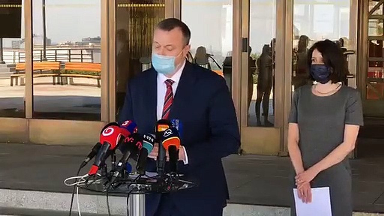 ZÁZNAM: Brífing M. Krajniaka a J. Žitňanskej