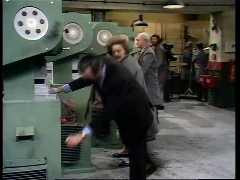 Sykes -. 'Job' •. Eric Sykes • Jimmy Edwards • Hattie Jacques • Richard Wattis