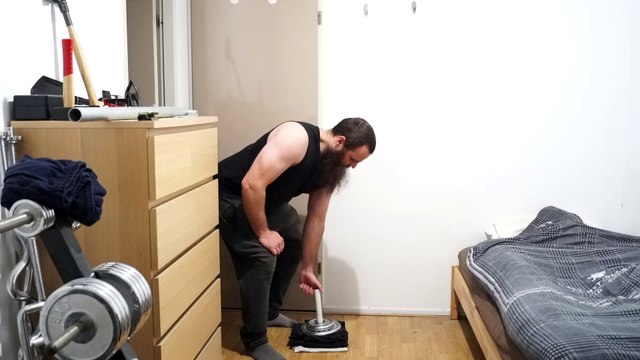 7,69 KG vertical bar, lateral pinch grip lifts with left and with right