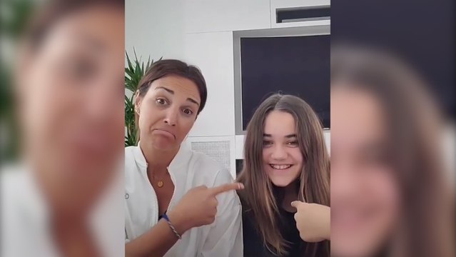 Paula Echevarría recibe clases de su hija para aprender a usar TikTok
