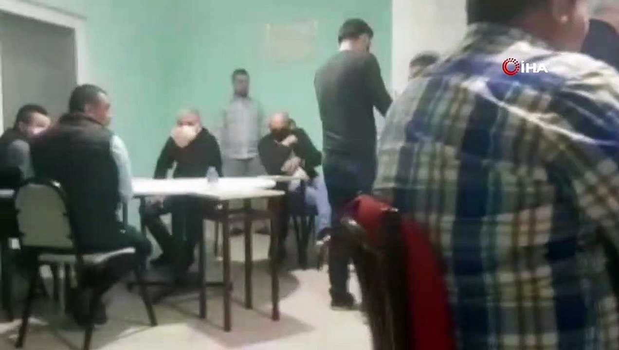 Evde kumar oynarken basıldılar: 15 kişiye 63 bin 175 lira para cezası kesildi