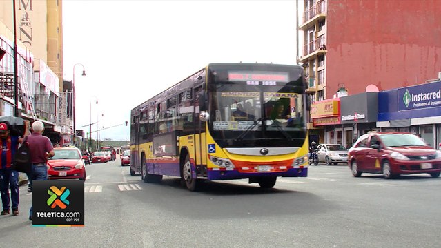 tn7-tn7-CTP-insta-a-conductores-y-pasajeros-de-taxis-y-buses-a-usar-mascarillas-280420.