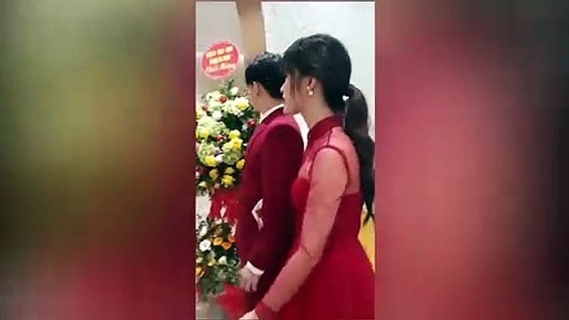 Đông Nhi - Ông Cao Thắng mua nhẫn cưới