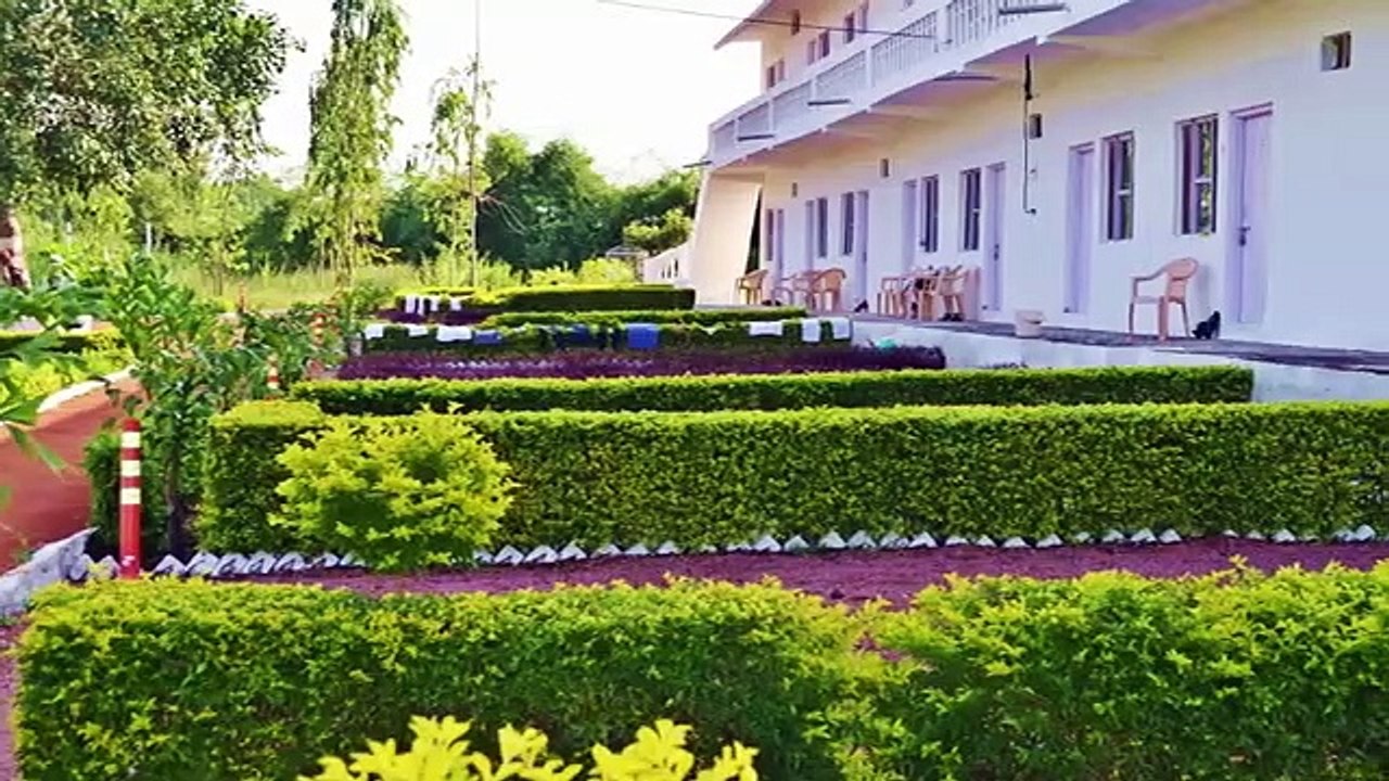 Impressions Arhanta Yoga Teacher Training Courses India Europe