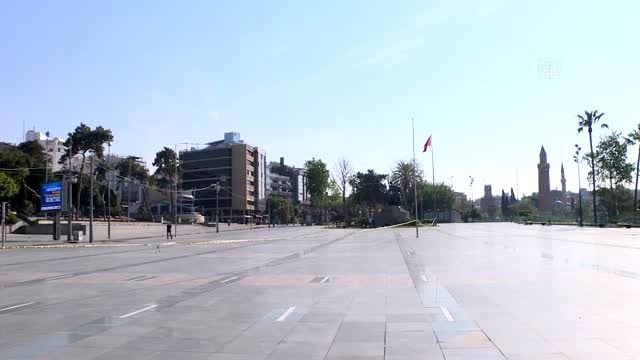 Evde kal çağrısına büyük oranda uyuldu