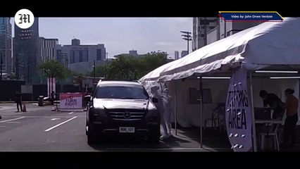 WATCH: Drive-Thru testing at Bonifacio Global City in Taguig