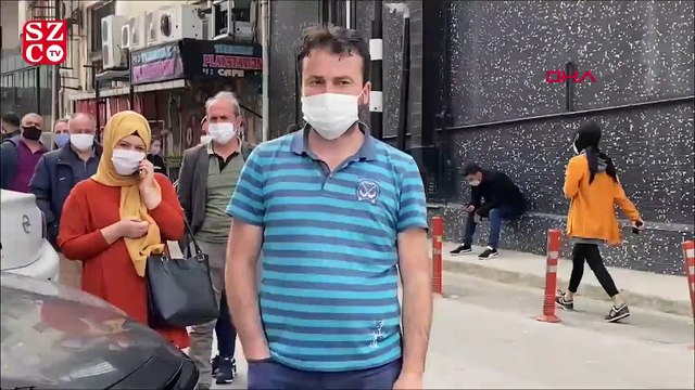 Sultanbeyli'de bankalar önünde metrelerce kuyruk oluştu