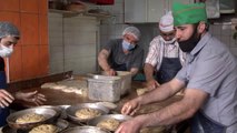 Aksaray'da sahur sofralarının lezzeti: Tahinli pide