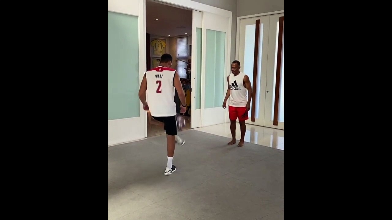 Football - Cafu n'a rien perdu de sa technique