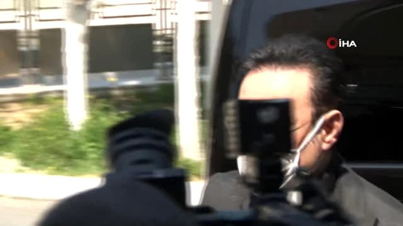 Bülent Ersoy'un annesine "sosyal mesafeli" son uğurlama