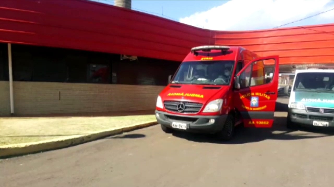 Bombeiros atendem vítima de agressão na Av. Tancredo Neves