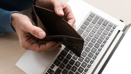 Coronavirus Tackles U.S. Economy In First Quarter