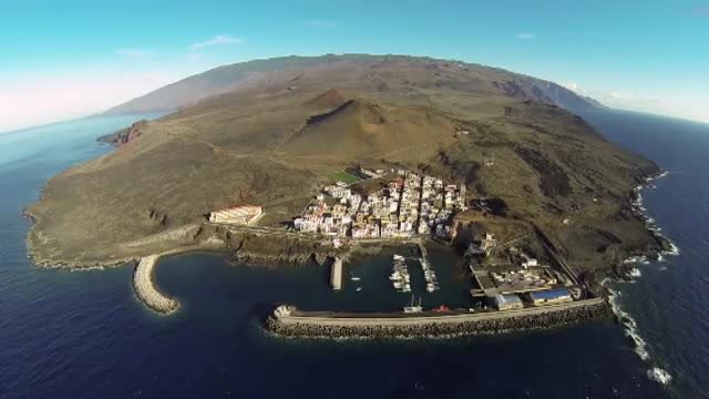 Cuatro islas de Canarias y Baleares serán las primeras en empezar la fase 1