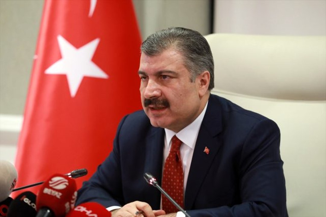 Son Dakika: Sağlık Bakanı Fahrettin Koca, Bilim Kurulu toplantısının ardından açıklamalarda bulunuyor