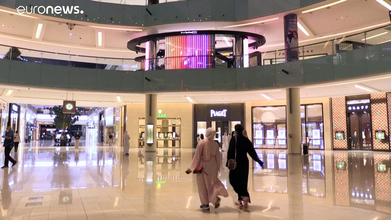 "دبي مول" أكبر المراكز التجارية في العالم.. يشرع أبوابه مجددا أمام الزوار