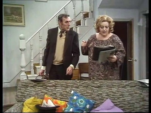 Sykes. 'Ankle' - Eric Sykes • Hattie Jacques • Richard Wattis • Derek Guyler