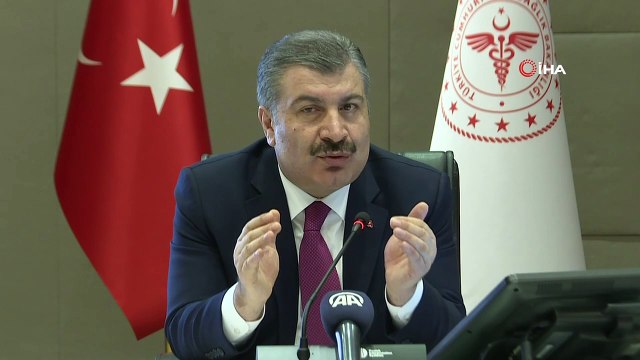 Koronavirüs Bilim Kurulu, yeni tip koronavirüs ile mücadelede son durumu değerlendirmek üzere video konferans yöntemiyle toplandı. Sağlık Bakanı Fahrettin Koca, toplantının ardından açıklama yaptı