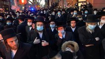 NYC Mayor de Blasio, NYPD 'breaking up' rabbi's funeral attended by hundreds