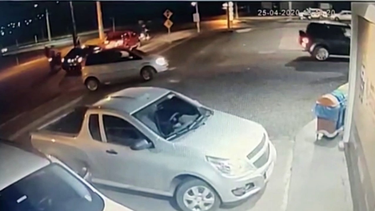 Câmera registra acidente que resultou em morte em Foz do Iguaçu