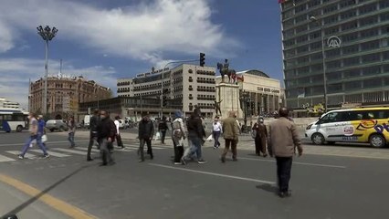 Başkentte "Evde kal" çağrısına büyük oranda uyuluyor