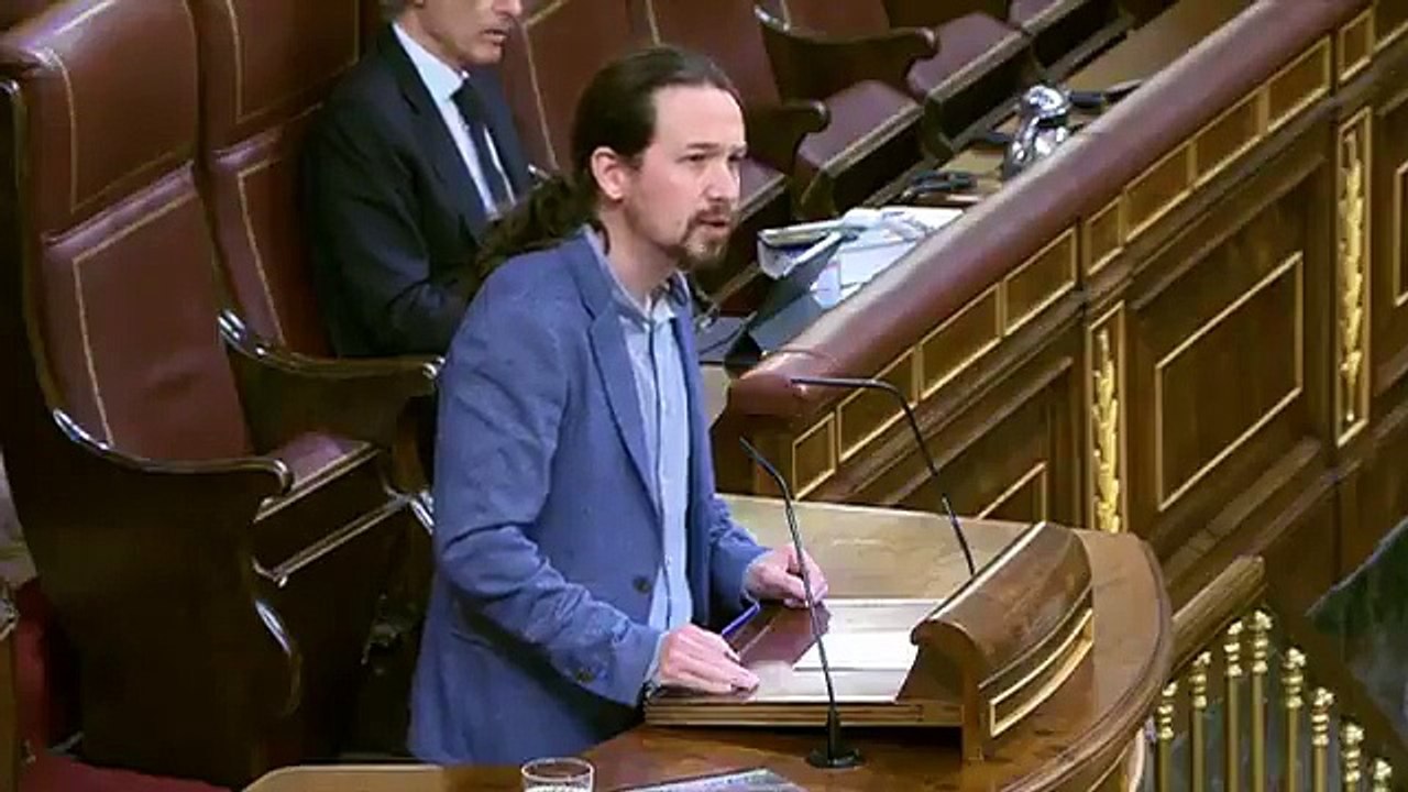 Pablo Iglesias pone esa voz de cura rojo que pone tan a menudo y suelta una de las mayores barbaridades que se le ha escuchado nunca