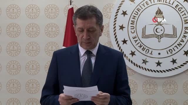 Milli Eğitim Bakanı Ziya Selçuk: Uzaktan eğitimin 31 Mayıs'a kadar uzatılması kararlaştırılmıştır