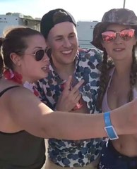 DJ Blitz surprises Manitobans at Countryfest