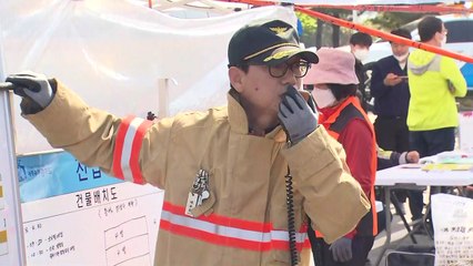 [현장영상] 이천 화재 브리핑 "지상 2층에 희생자 다수 있어...폭발 즉시 사망 추정" / YTN