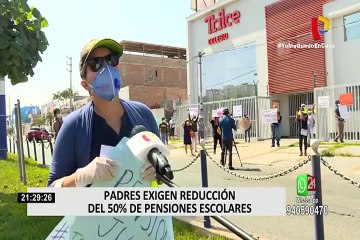 下载视频: Padres de familia de diversos colegios privados exigen la reducción a la mitad de la mensualidad