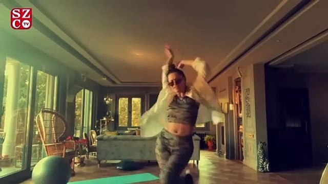 Belçim Bilgin evinde dans edenler kervanına katıldı