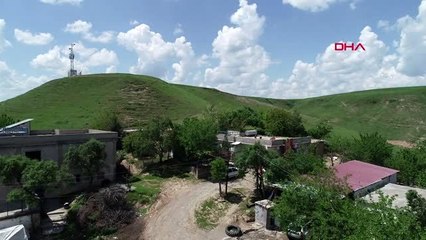 DİYARBAKIR Amca-yeğen koronavirüsü yendi