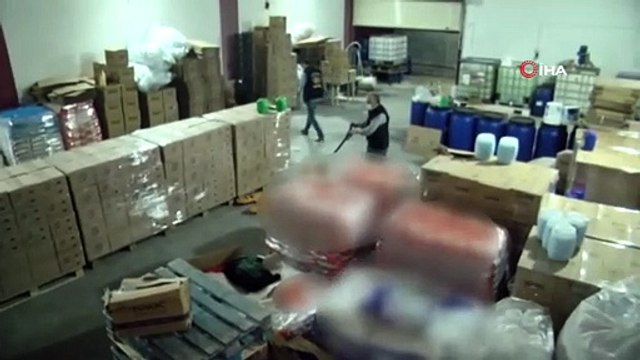 Adana'da 5 milyon liralık sahte deterjan ele geçirildi