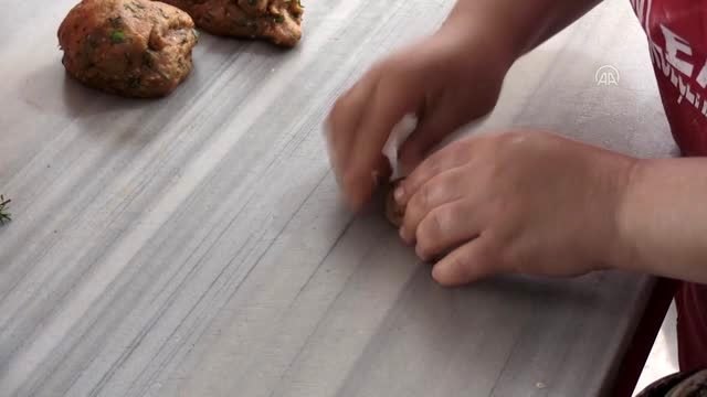Sahur sofralarının yöresel lezzeti zahterli köy kahkesi