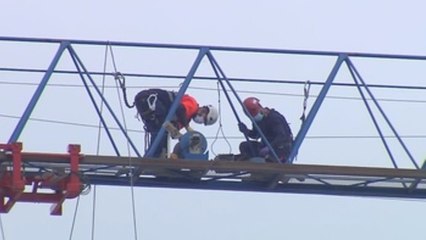 La economía española se desploma un 5,2 % en el primer trimestre por el COVID