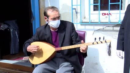 İSTANBUL-Sıcak yemek yardımına sazlı sözlü teşekkür