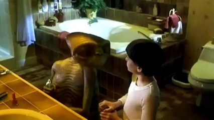 E.T.: The Extra-Terrestrial - 20th Anniversary Trailer