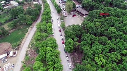 Sokağa çıkma yasağı öncesi yine su kuyruğu!