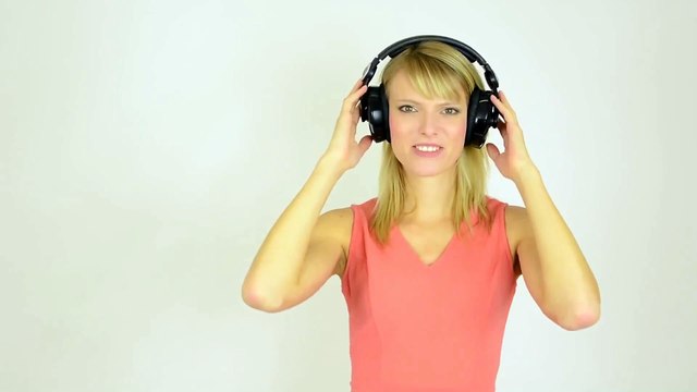 40)	Musique. Basse. Country & folk . Happy. Rockytop. Audionautix