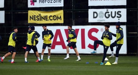 Fenerbahçe, 4 Mayıs'ta Samandıra'da antrenmanlara başlayacak
