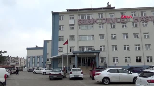 Anne ve babası koronavirüs tedavisi gören çocuğa hastanede oda