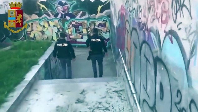 Milano - La Polizia esegue un fermo ritenuto responsabile di due violenze sessuali (30.04.20)