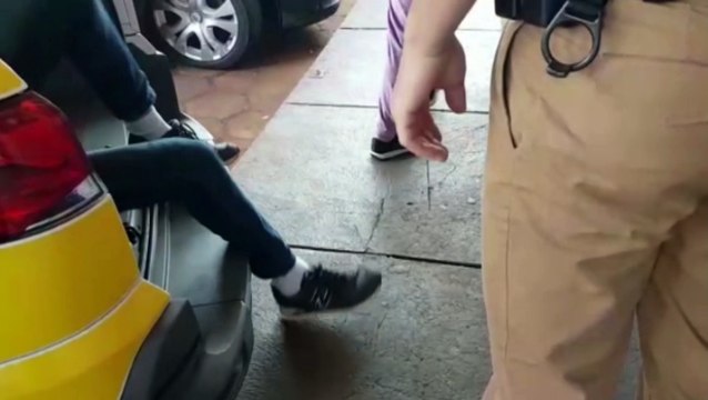 Dupla é detida com grande quantidade de produtos furtados em supermercados