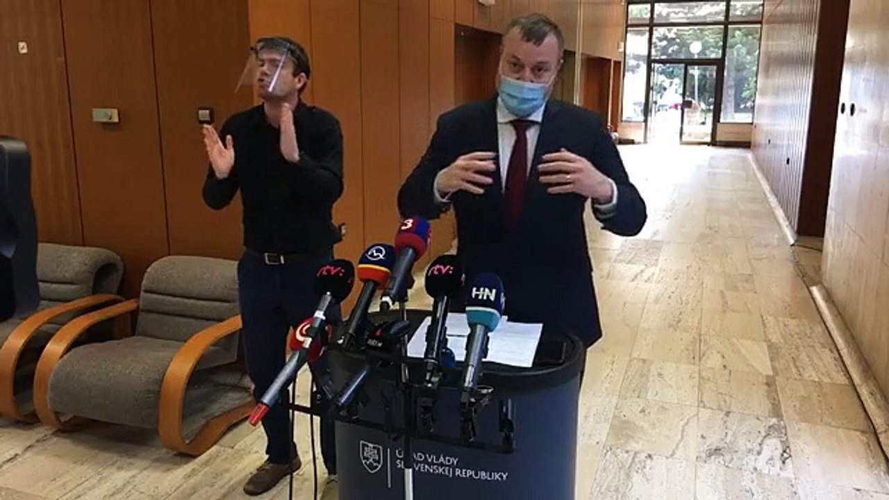 ZÁZNAM: Brífing ministra práce, sociálnych vecí a rodiny M. Krajniaka
