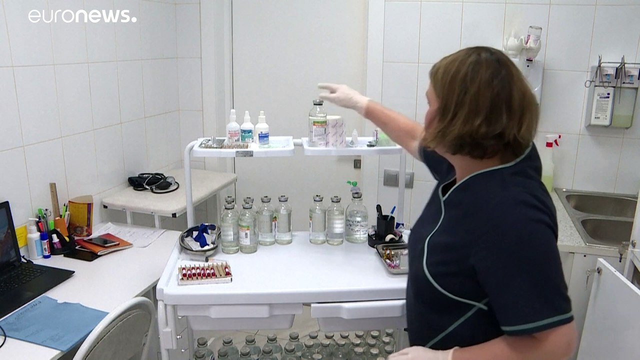 كورونا يرفع نسب استهلاك المشروبات الكحولية في روسيا