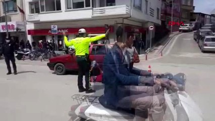 Kadın sürücü, çarptığı yaralı kadının başında ağladı