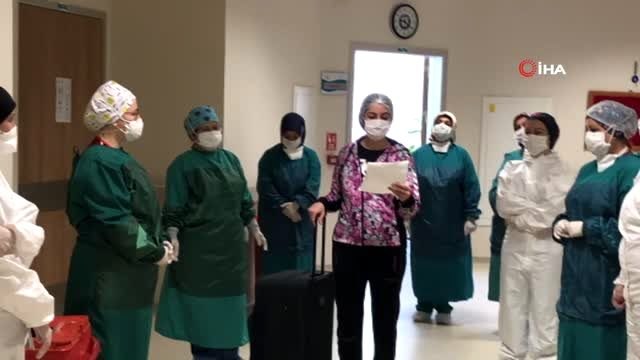 Koronayı yenen genç hemşire alkışlarla taburcu oldu
