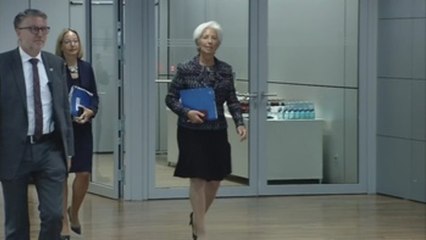 El BCE quiere convencer a los bancos de que presten a las empresas y hogares